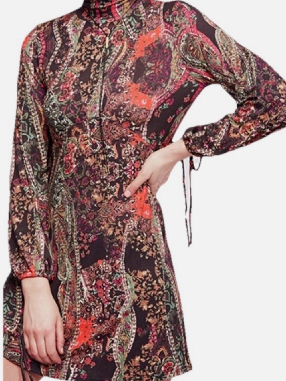 FREE PEOPLE “ALL DOLLED UP “ MINI DRESS WITH A TURTLENECK AND KEYHOLE BACK SZ S